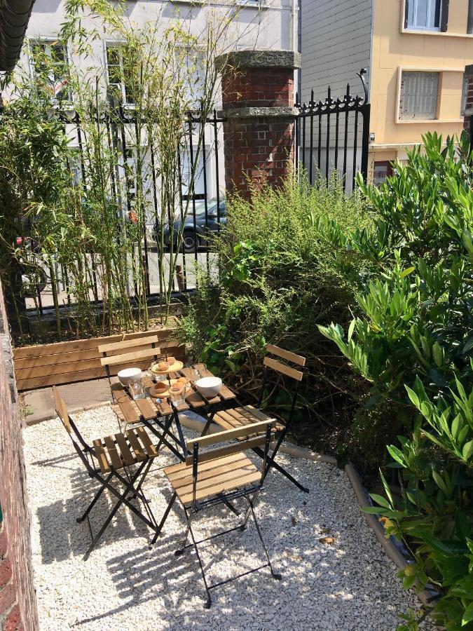 La Cabane Urbaine Et Son Jardin Rouen Exterior photo